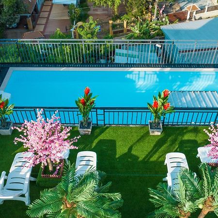 Happy 99 Guest House Patong Екстер'єр фото