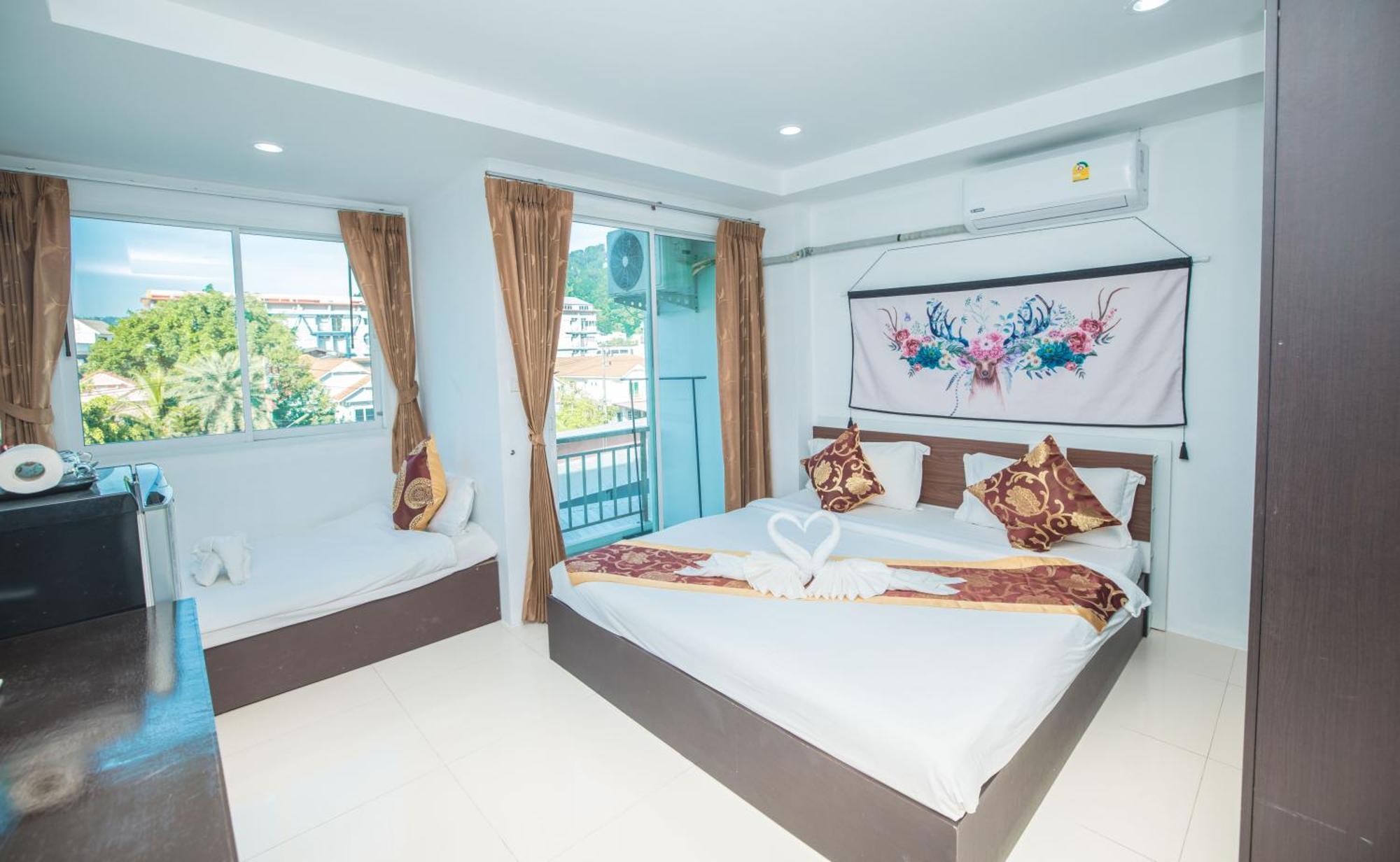Happy 99 Guest House Patong Екстер'єр фото