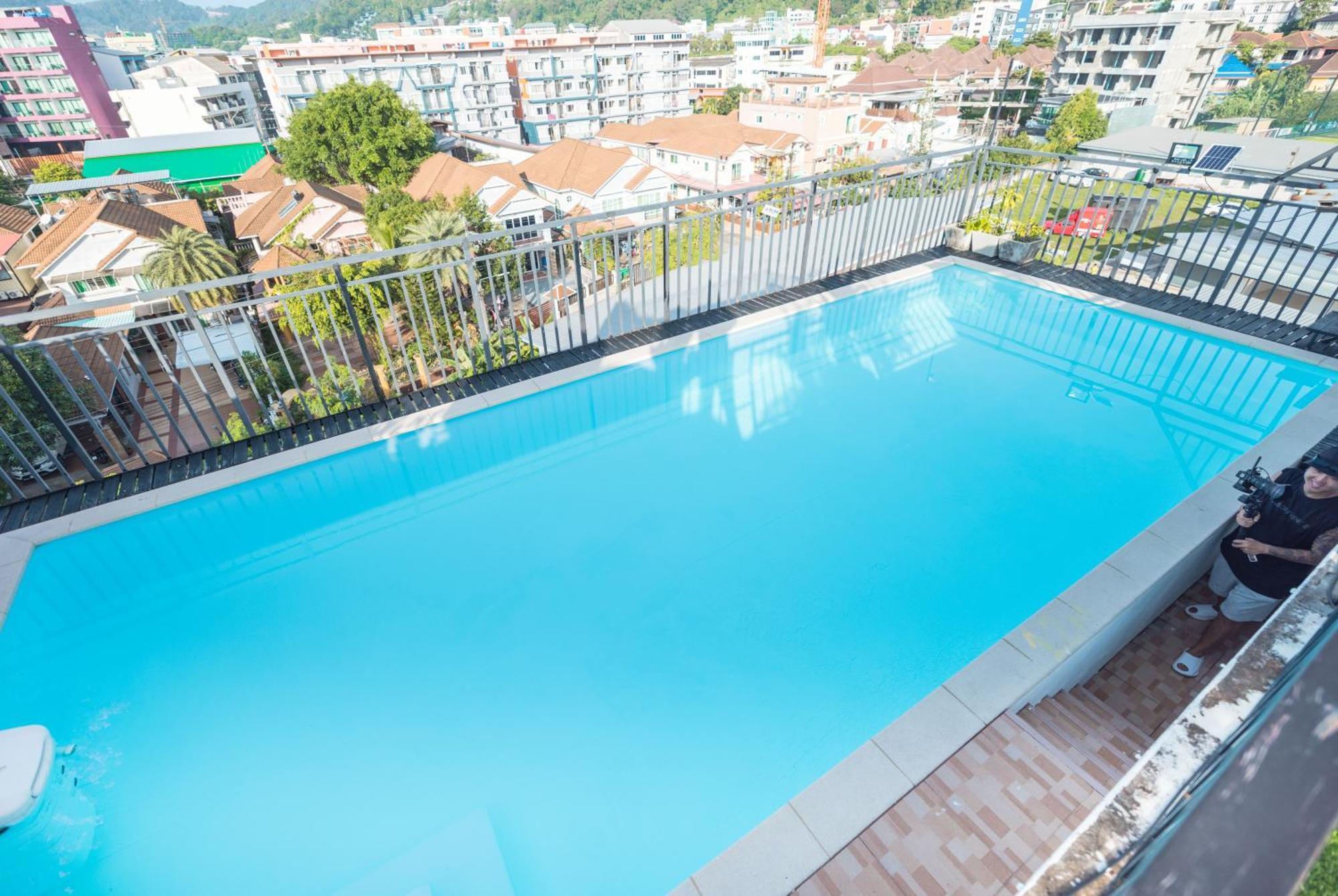 Happy 99 Guest House Patong Екстер'єр фото